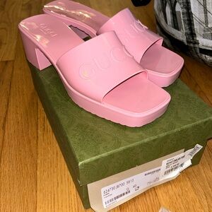 Gucci Sandals Pink size 40